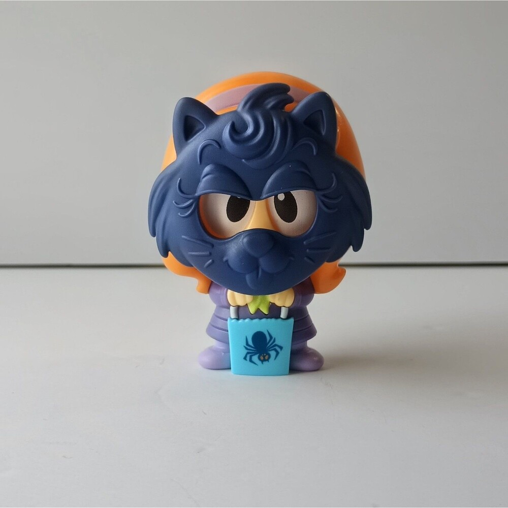 Scooby-Doo Daphne Kitty Cat Mask Halloween 2025 Burger King Kids Meal Toy A7